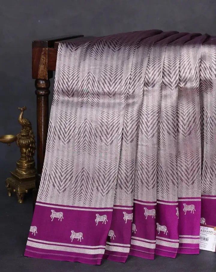 Elegant Border Banarasi Saree